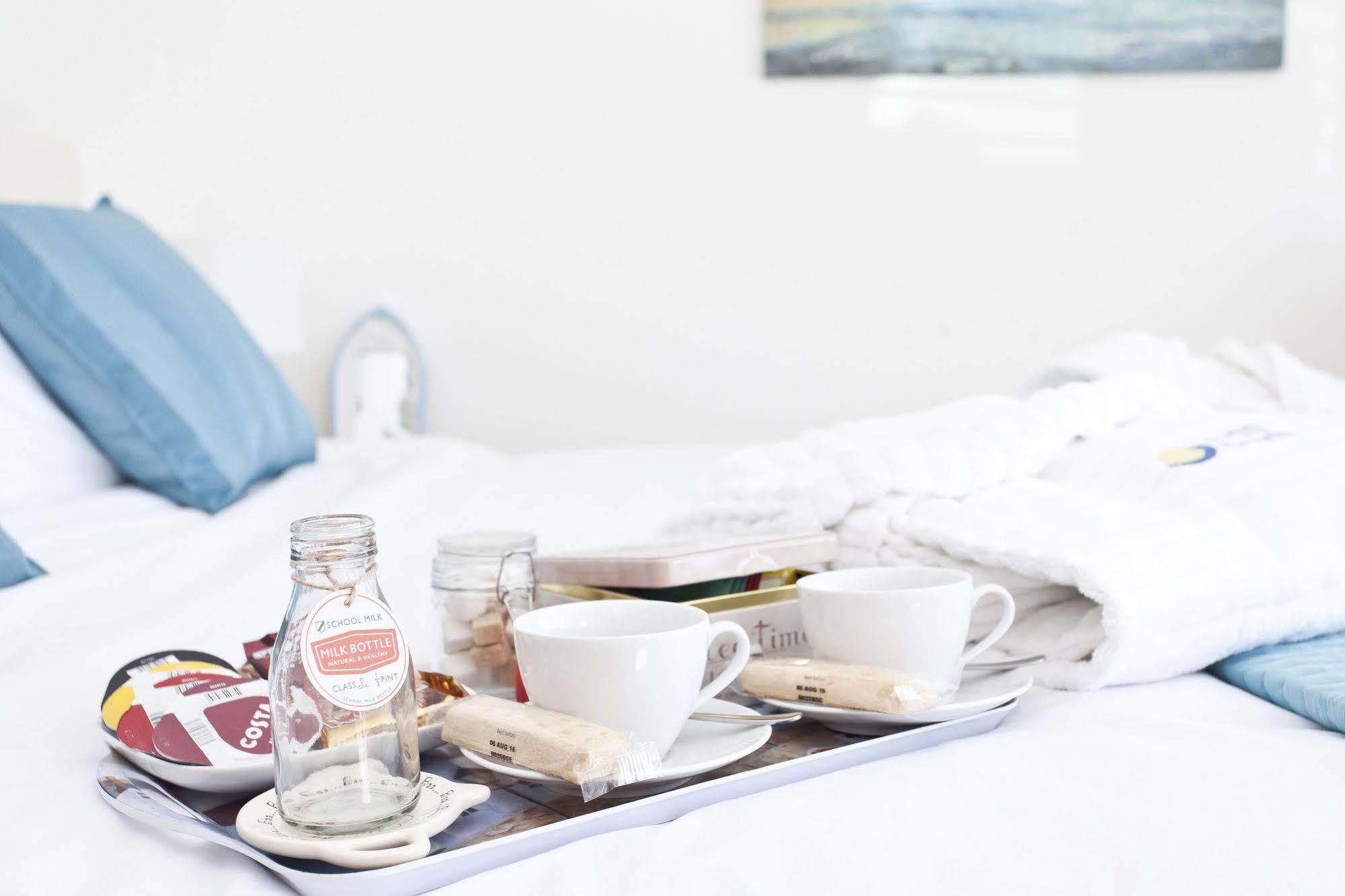 Avon Beach Bed & Breakfast Christchurch  Eksteriør bilde